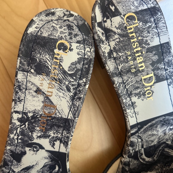 Dior Dway cloth sandals 35.5 EU - Picture 2 of 9